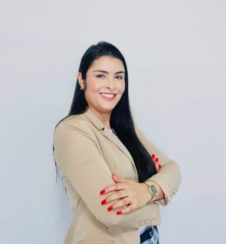 Foto da advogada Evelyn Peron